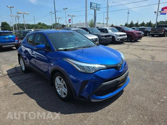 2020 Toyota C-HR LE - miniatura 4