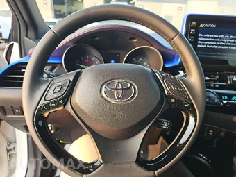 2020 Toyota C-HR XLE - miniatura 10