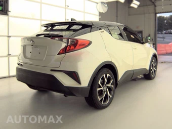 2020 Toyota C-HR XLE - miniatura 4
