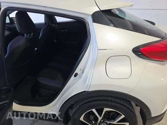 2020 Toyota C-HR XLE – miniatura 13