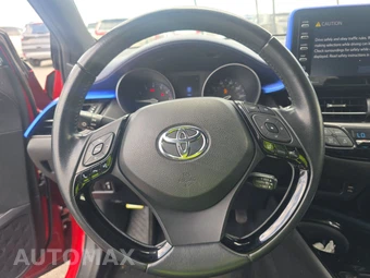 2020 Toyota C-HR XLE - miniatura 10