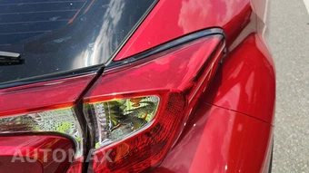 2020 Toyota C-HR XLE - miniatura 25