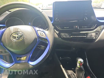 2020 Toyota C-HR XLE - miniatura 11
