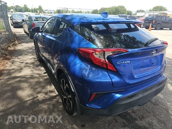 2020 Toyota C-HR XLE - miniatura 6