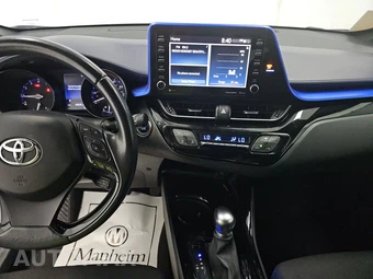 2020 Toyota C-HR XLE – miniatura 11