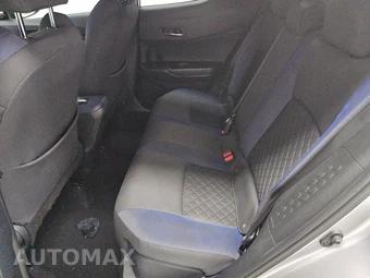 2020 Toyota C-HR XLE – miniatura 13