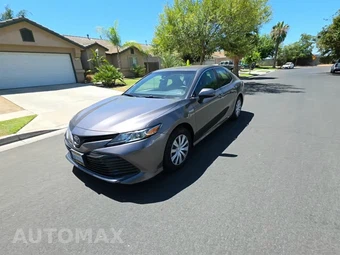 2020 Toyota Camry Hybrid LE