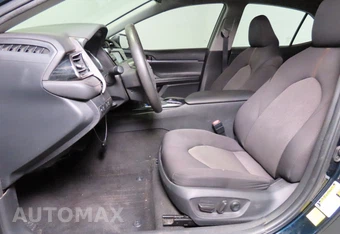 2020 Toyota Camry Hybrid LE - miniatura 9