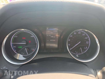 2020 Toyota Camry Hybrid LE - miniatura 9