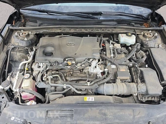 2020 Toyota Camry Hybrid LE - miniatura 15
