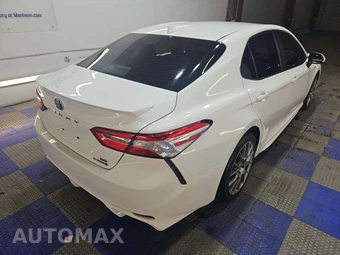 2020 Toyota Camry Hybrid SE - miniatura 3