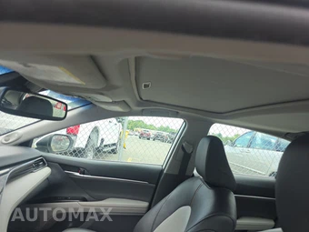 2020 Toyota Camry Hybrid XLE - miniatura 18
