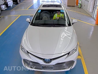 2020 Toyota Camry Hybrid XLE - miniatura 2