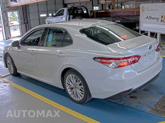 2020 Toyota Camry Hybrid XLE - miniatura 6