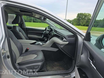 2020 Toyota Camry Hybrid XLE - miniatura 15