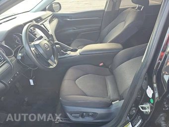 2020 Toyota Camry LE - miniatura 7