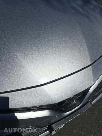2020 Toyota Camry LE – miniatura 2