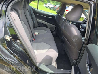 2020 Toyota Camry LE – miniatura 16