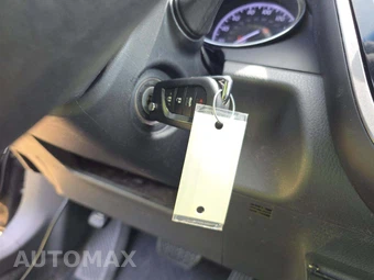 2020 Toyota Camry LE – miniatura 8