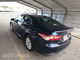 2020 Toyota Camry LE - miniatura 6