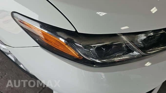 2020 Toyota Camry LE - miniatura 33