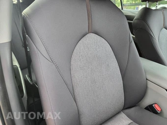 2020 Toyota Camry LE - miniatura 20