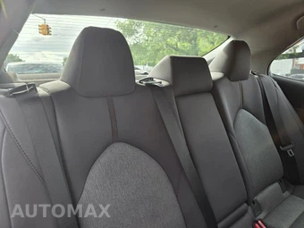 2020 Toyota Camry LE - miniatura 24