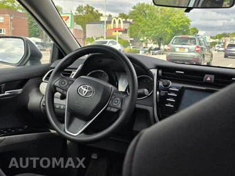 2020 Toyota Camry LE - miniatura 26