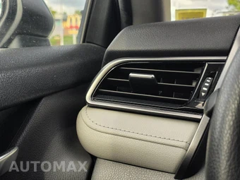 2020 Toyota Camry LE - miniatura 33