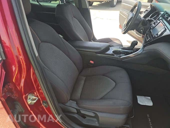 2020 Toyota Camry LE – miniatura 18