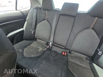 2020 Toyota Camry LE – miniatura 13
