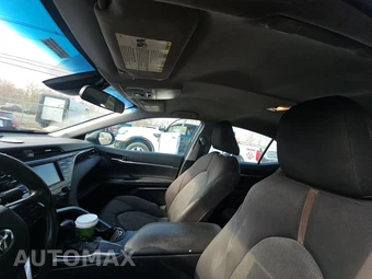 2020 Toyota Camry LE - miniatura 17