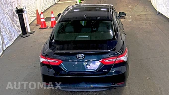 2020 Toyota Camry LE - miniatura 5
