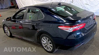 2020 Toyota Camry LE - miniatura 6