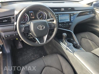 2020 Toyota Camry LE – miniatura 11