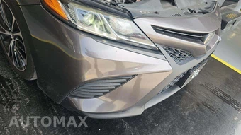 2020 Toyota Camry SE – miniatura 24