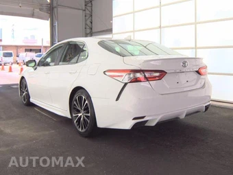 2020 Toyota Camry SE - miniatura 5