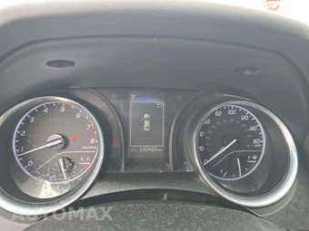 2020 Toyota Camry SE - miniatura 9