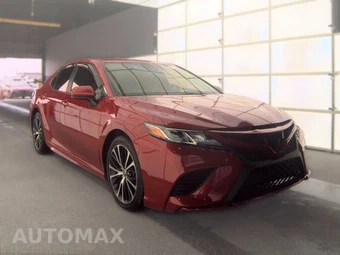 2020 Toyota Camry SE - miniatura 3