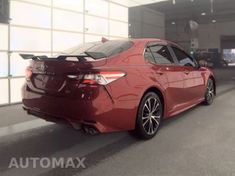 2020 Toyota Camry SE - miniatura 4