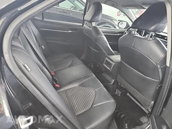 2020 Toyota Camry SE - miniatura 15