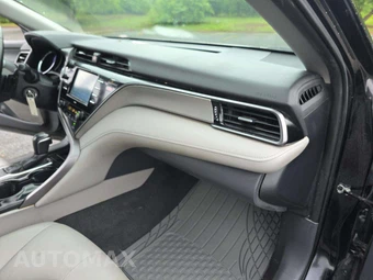 2020 Toyota Camry SE - miniatura 19