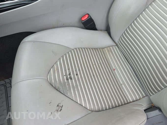 2020 Toyota Camry SE - miniatura 21