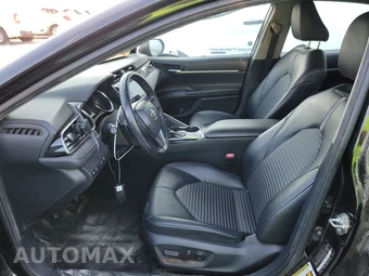 2020 Toyota Camry SE – miniatura 7