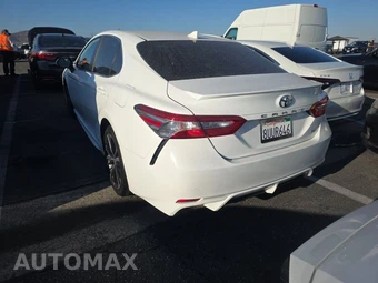 2020 Toyota Camry SE - miniatura 6