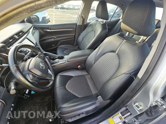 2020 Toyota Camry SE - miniatura 7