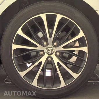 2020 Toyota Camry SE – miniatura 24