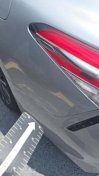 2020 Toyota Camry SE – miniatura 33