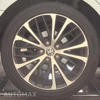 2020 Toyota Camry SE – miniatura 35