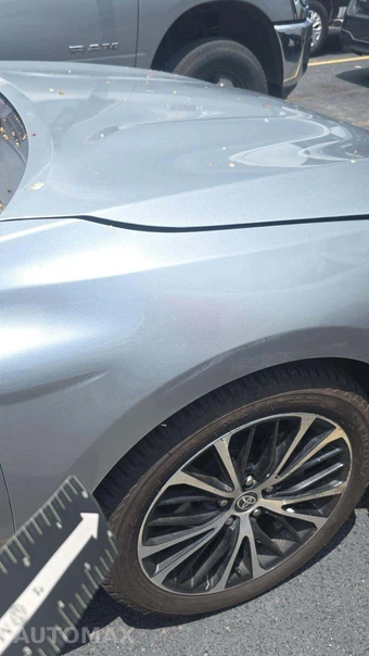 2020 Toyota Camry SE – miniatura 37